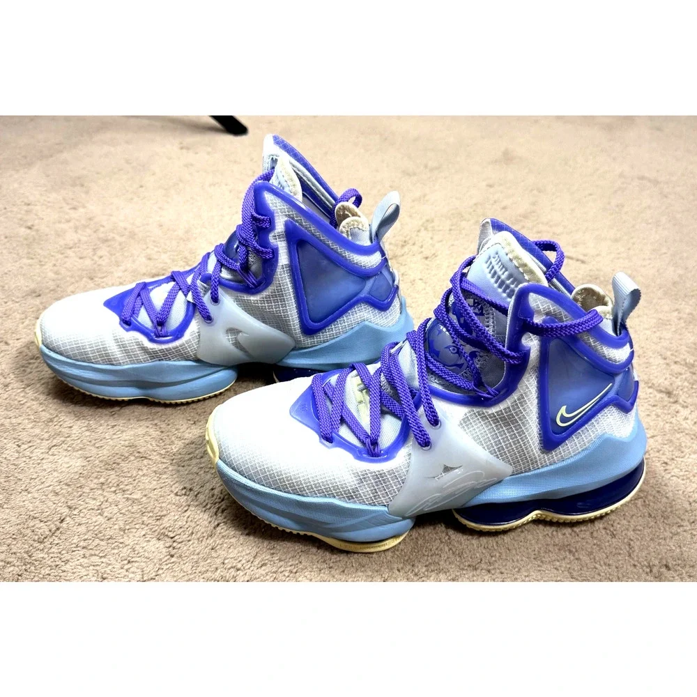 Nike Lebron 19 Easter Aura Citron Blue DD0418 432 Size 4 Youth EUC
